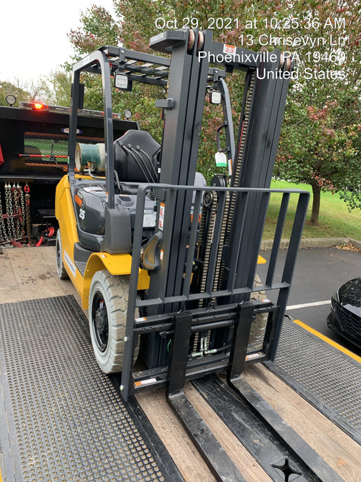 2021 KOMATSU FG25T-16