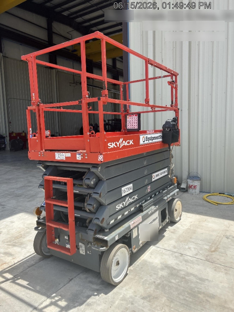2021 SKYJACK SJ4740