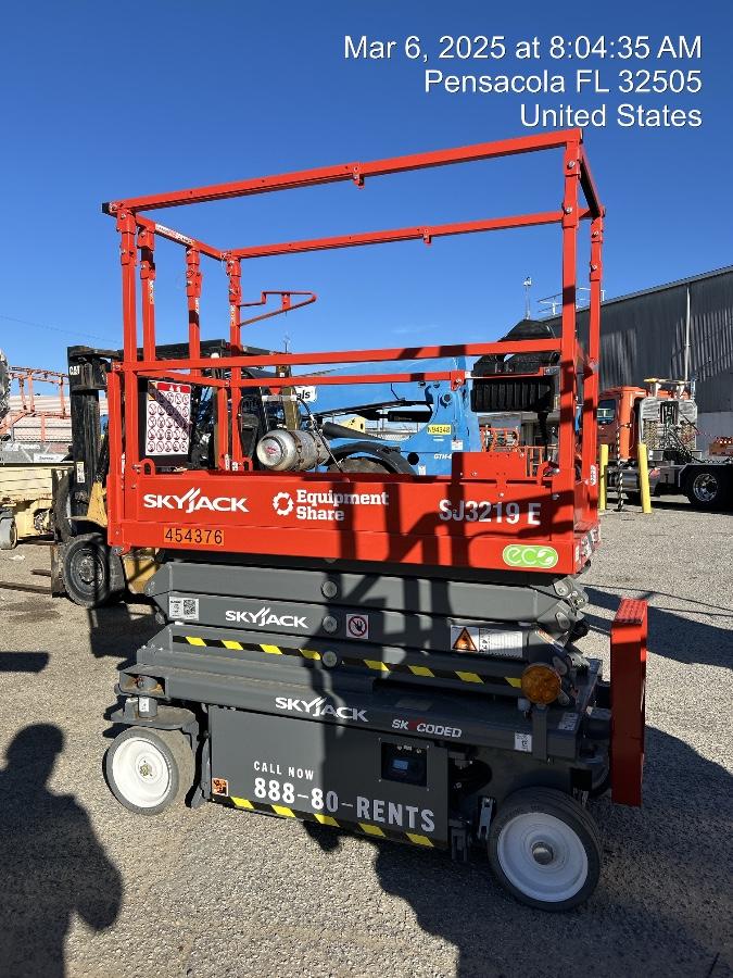 2024 SKYJACK SJ3219