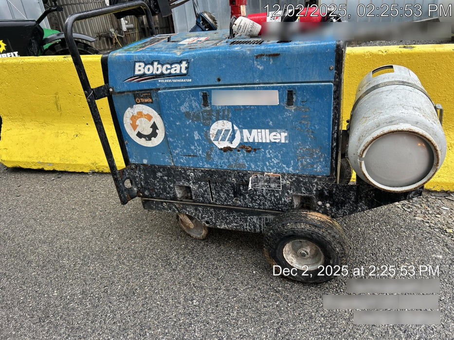 2019 Miller Electric BOBCAT 250 Standard w/Running Gear, Bracket, Hose