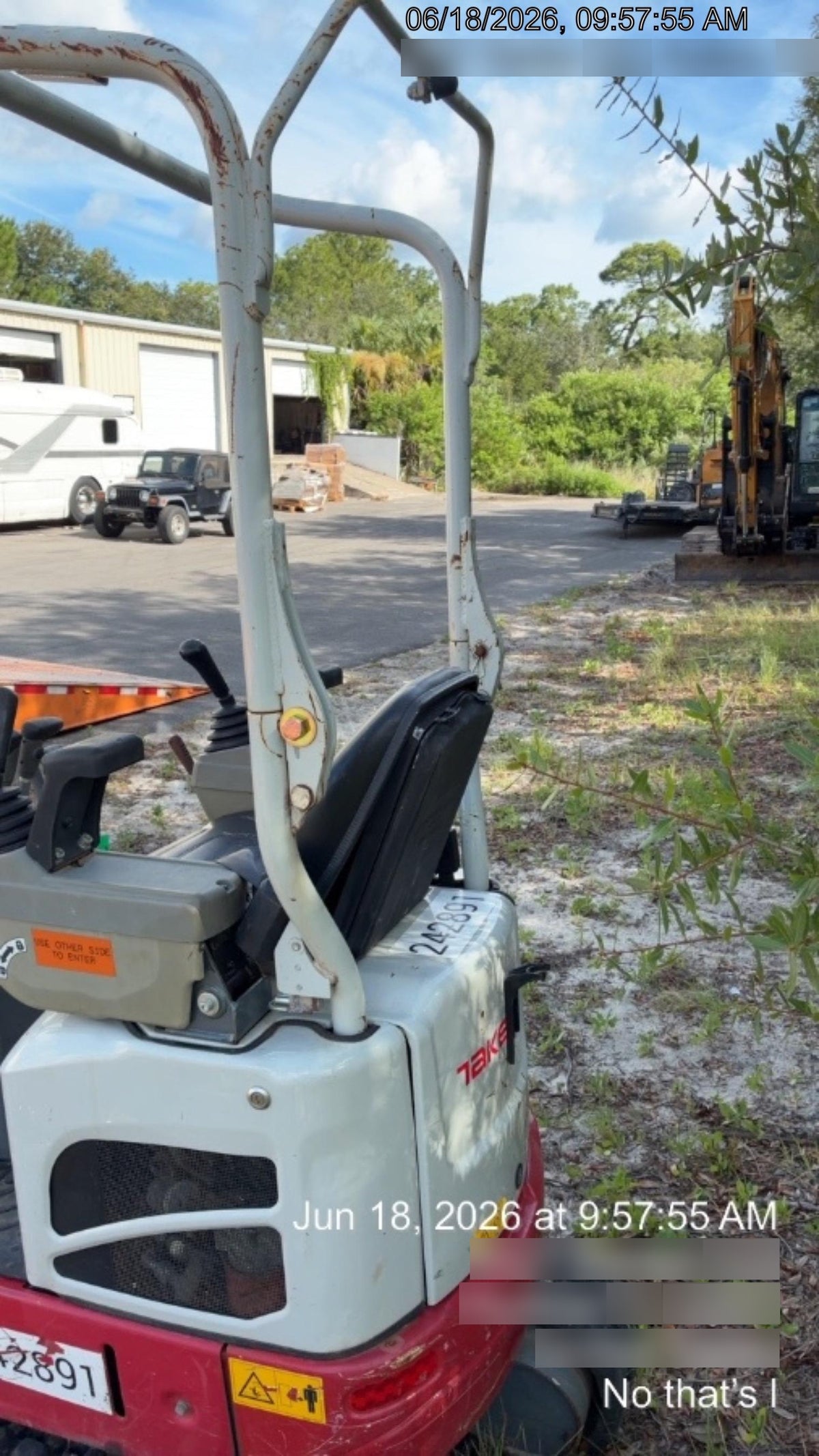 2022 TAKEUCHI TB210R