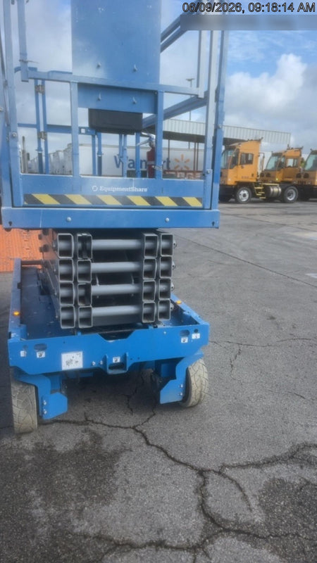 2025 GENIE GS-3246