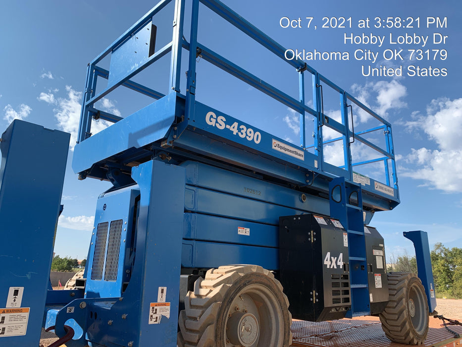 2020 GENIE GS-4390 RT