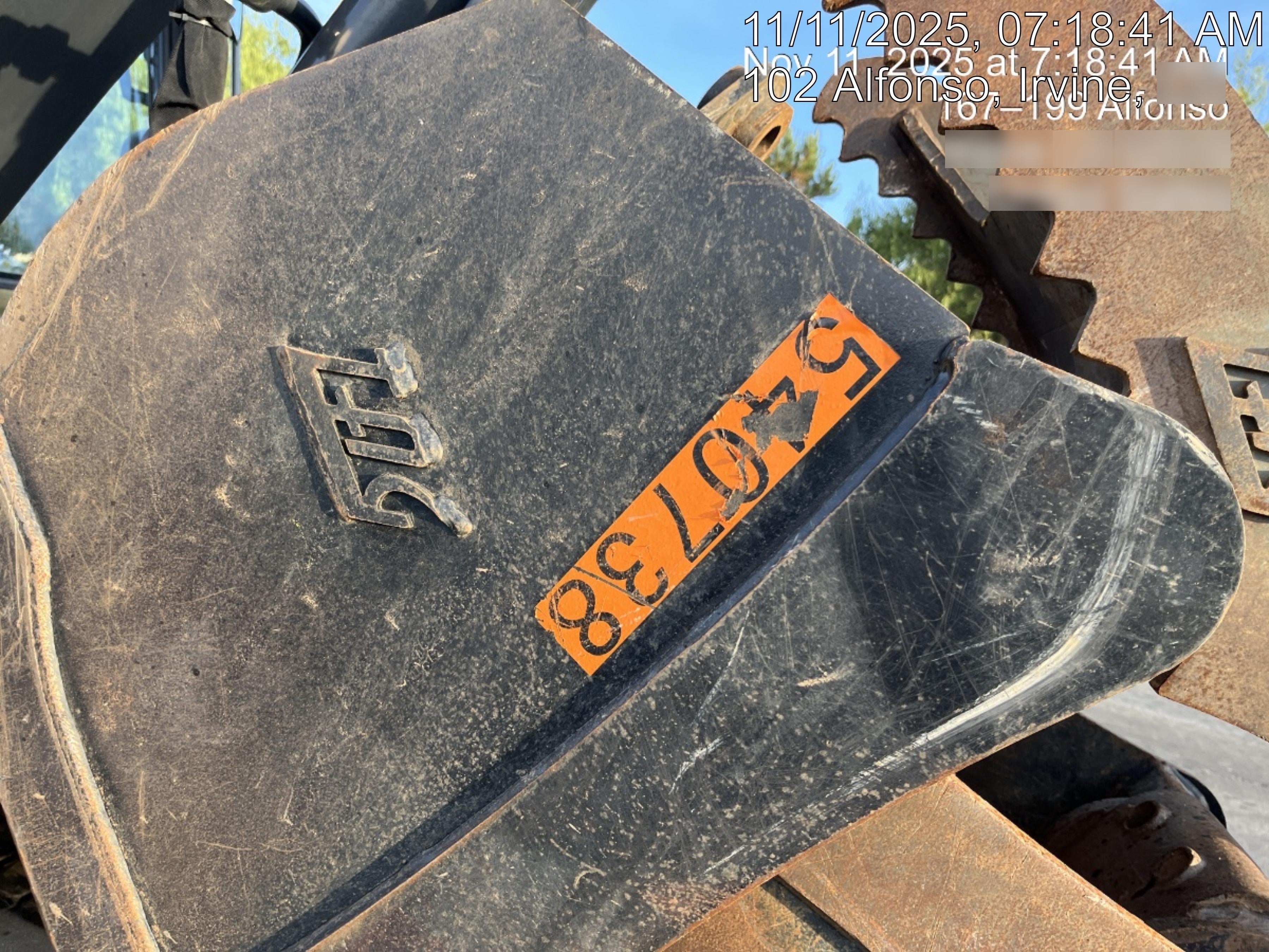 2025 TAKEUCHI 36" Bucket - Takeuchi