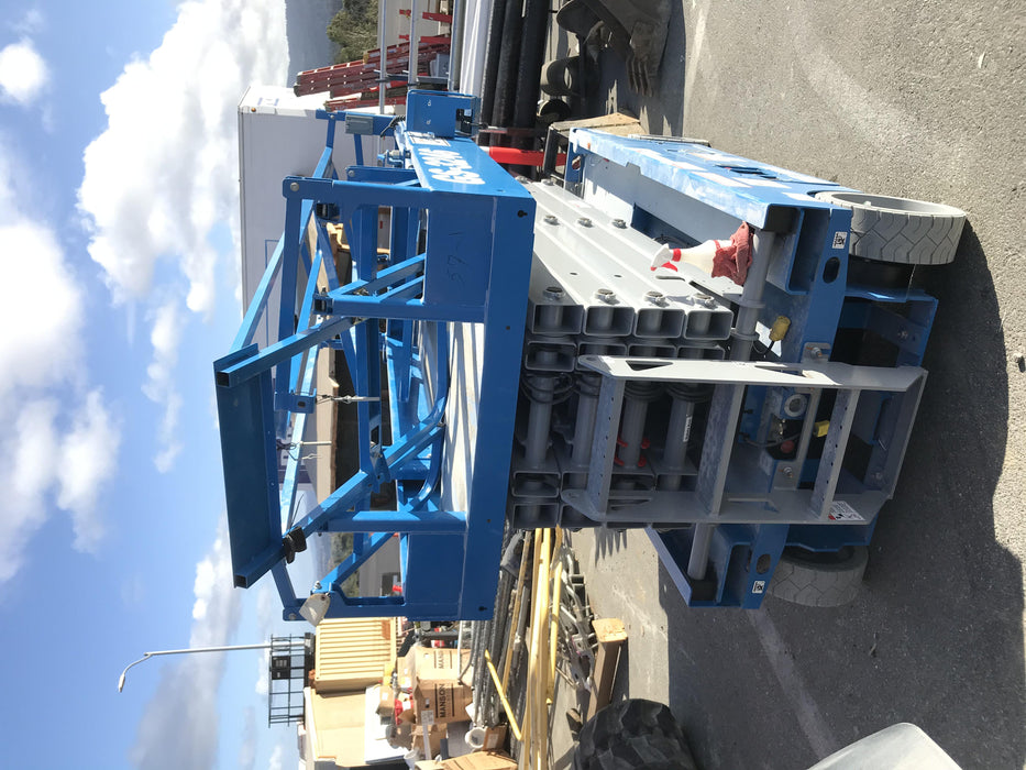 2020 Genie GS-3246 Standard, Folding full height swing gate, 800W Inverter