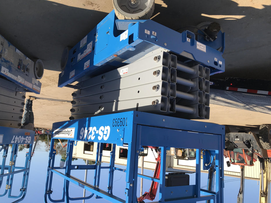 2020 Genie GS-3246 Standard, Folding full height swing gate