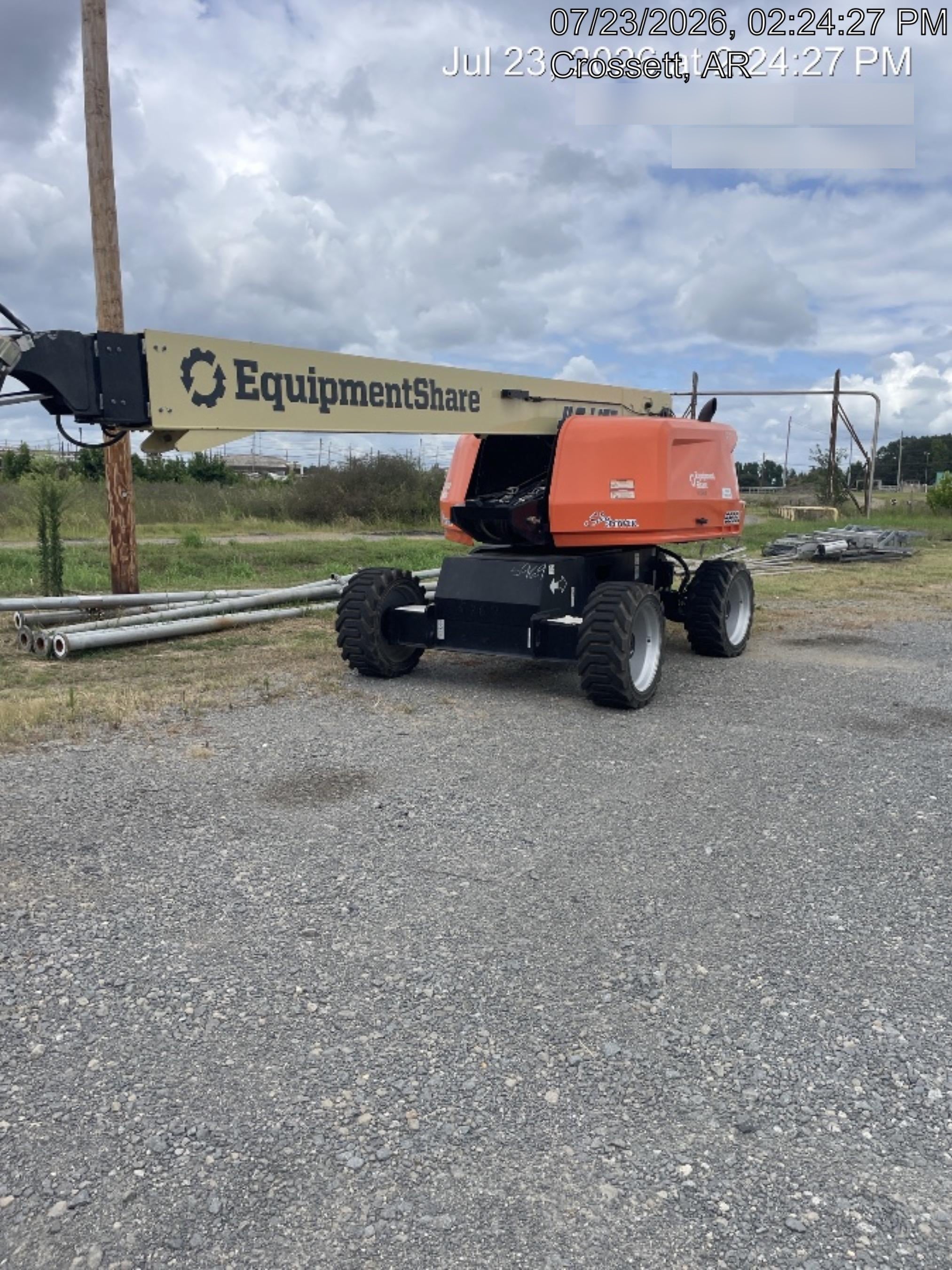 2024 JLG 660SJ