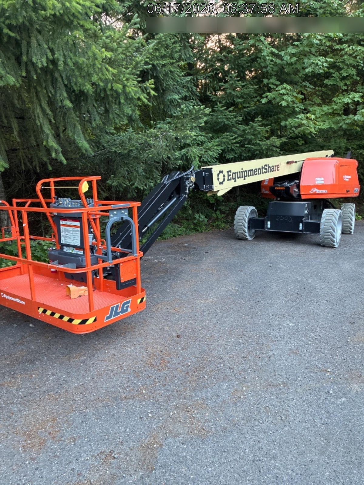 2025 JLG 660SJ