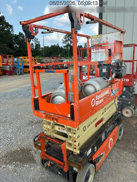 2022 JLG ES1932