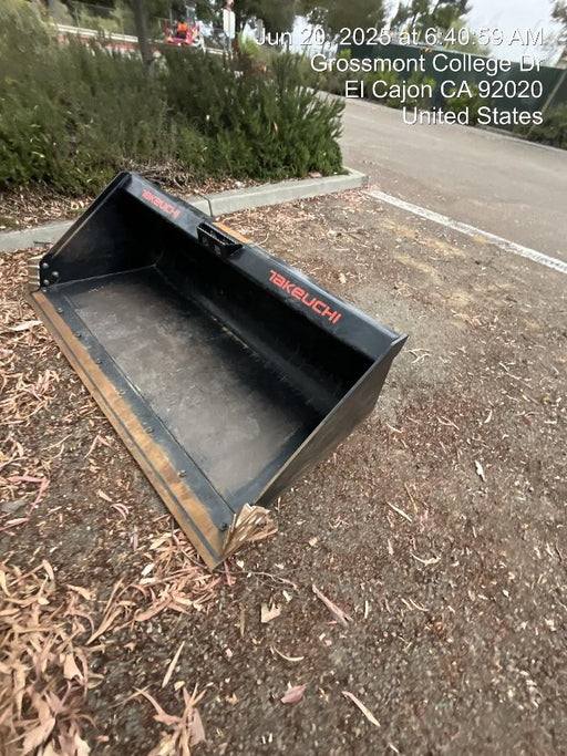 2025 TAKEUCHI 76" Smooth Bucket - Takeuchi