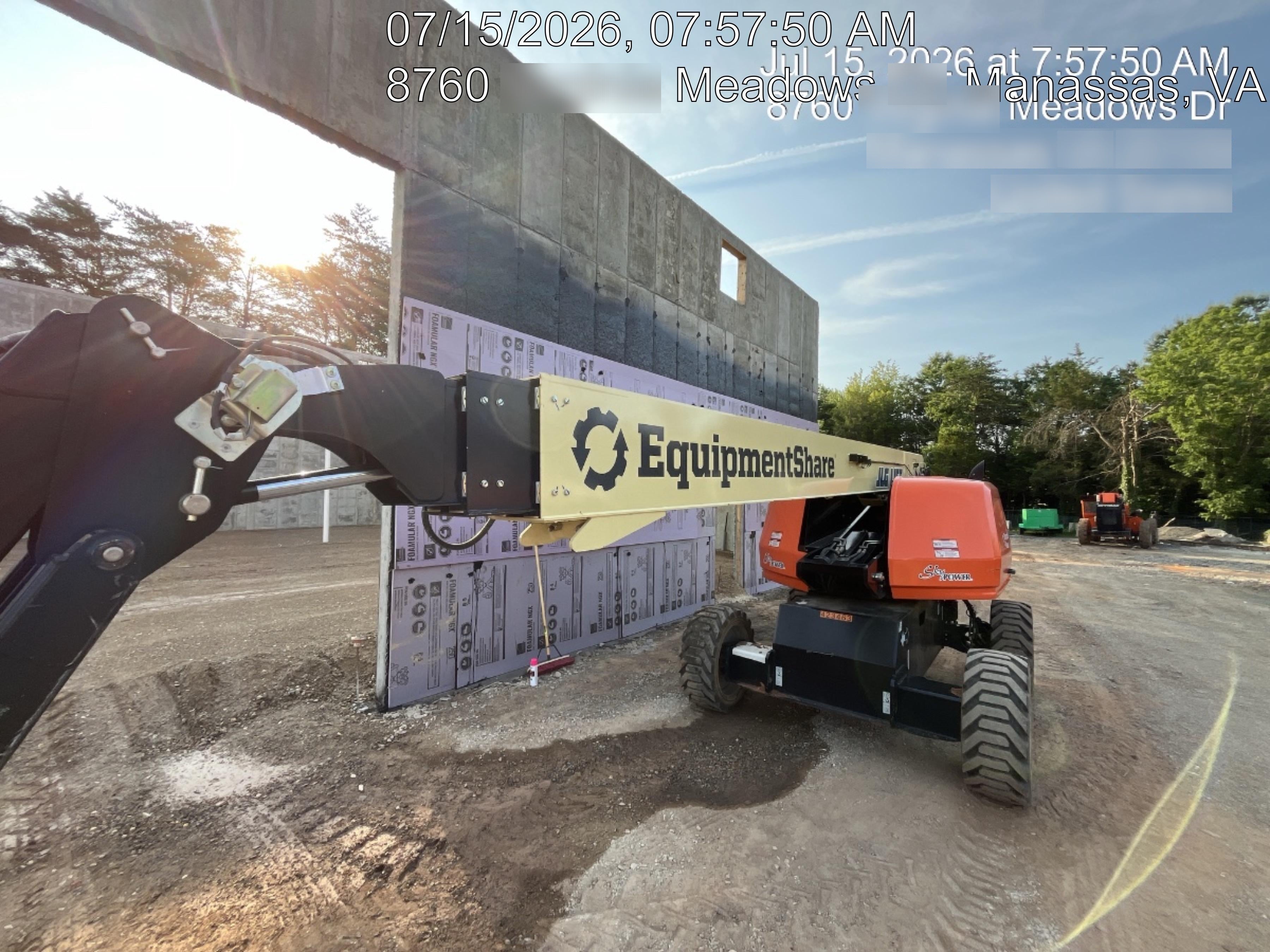 2024 JLG 660SJ