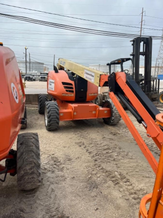 2019 JLG 600AJ
