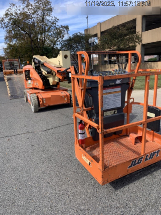 2019 JLG E400AJPN