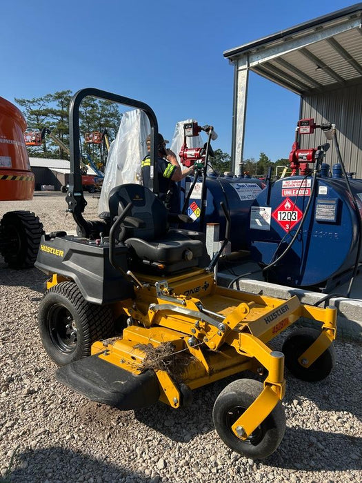 2021 HUSTLER 940056
