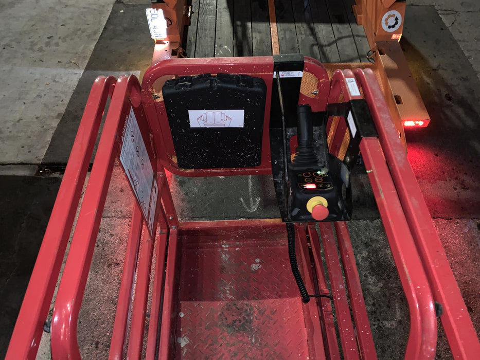 2020 MEC 1330SE Solid NM Tires, Steel Swing out Doors, LCS, Beacon, 900W Inverter