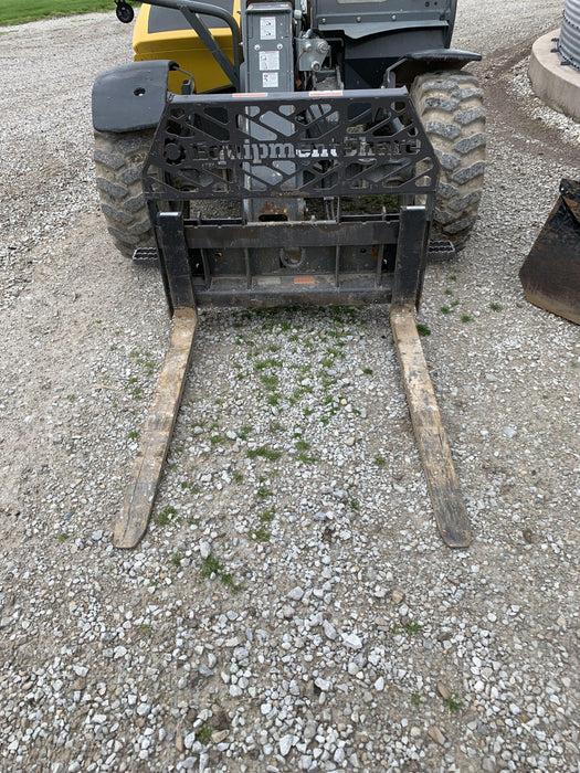 2022 PALADIN 48" Pallet Forks - Paladin