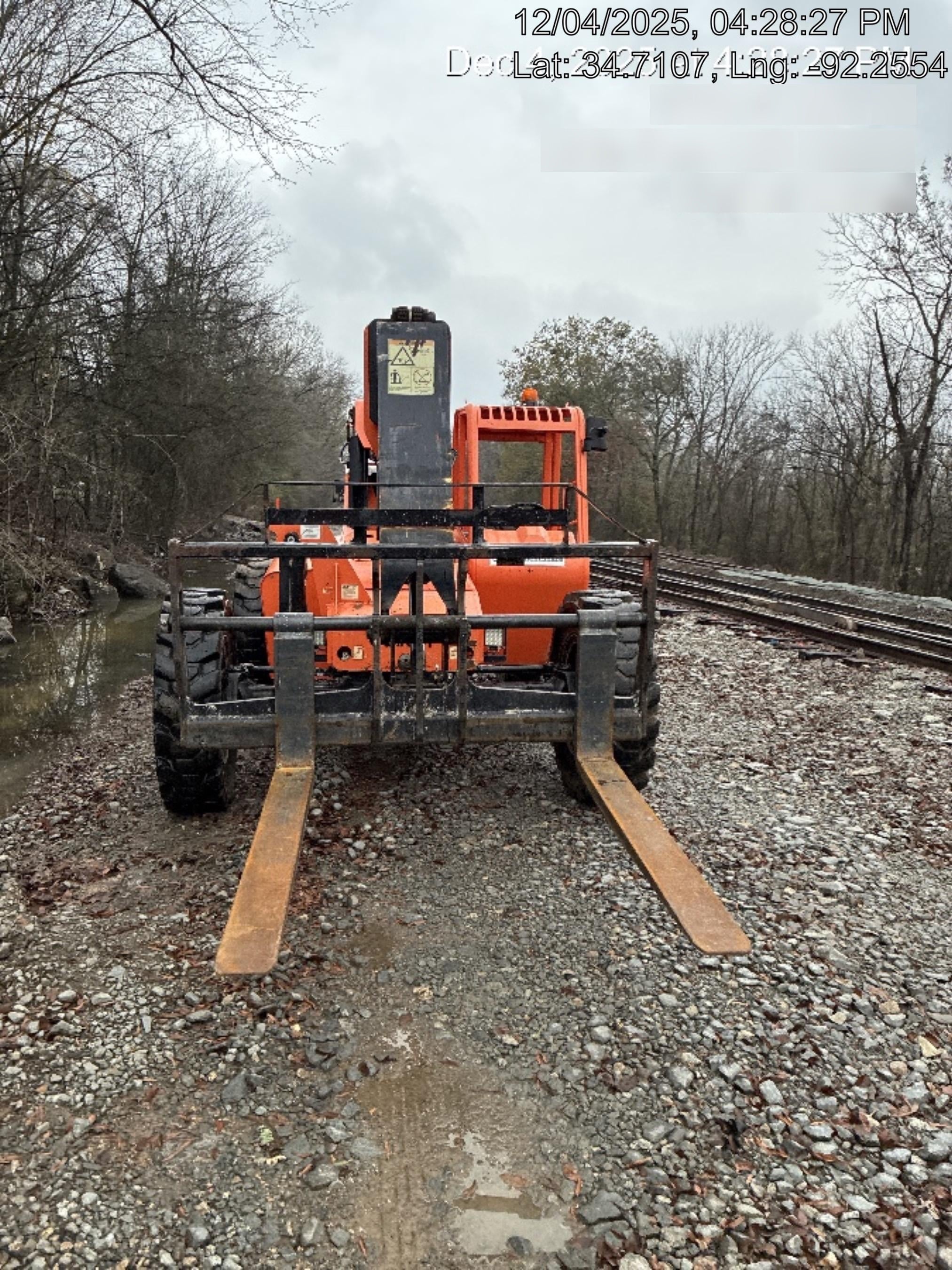 2019 SKYTRAK 8042