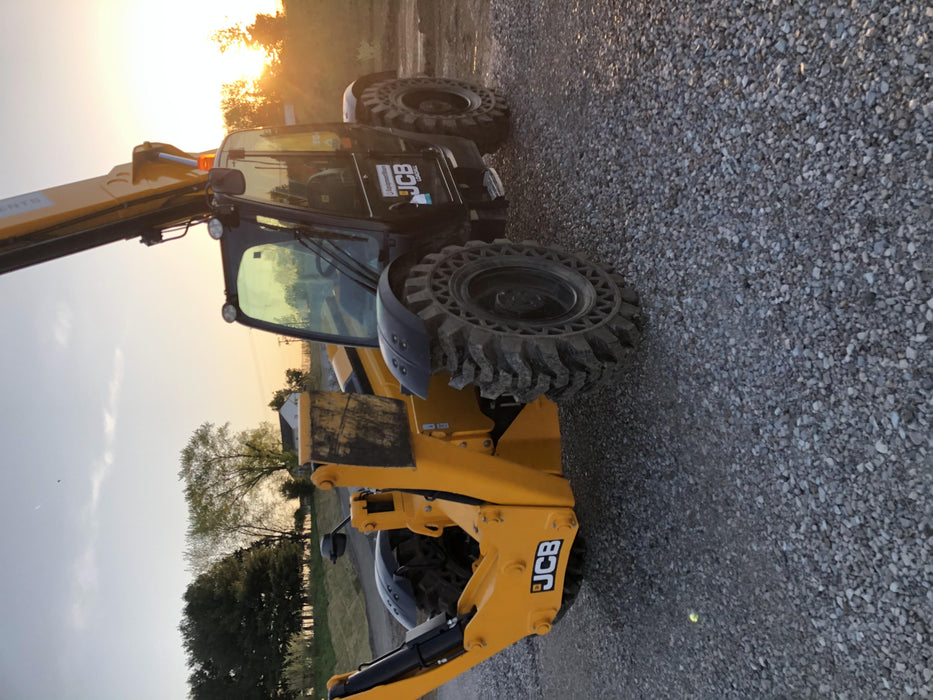 2020 JCB 510-56 Cab/Heat/Air, 74 HP, Solid Tires, STD Worklight, Beacon, Aux Hydraulics, Lifting Eye, Back up Alarm w/66" Carriage/60" Forks