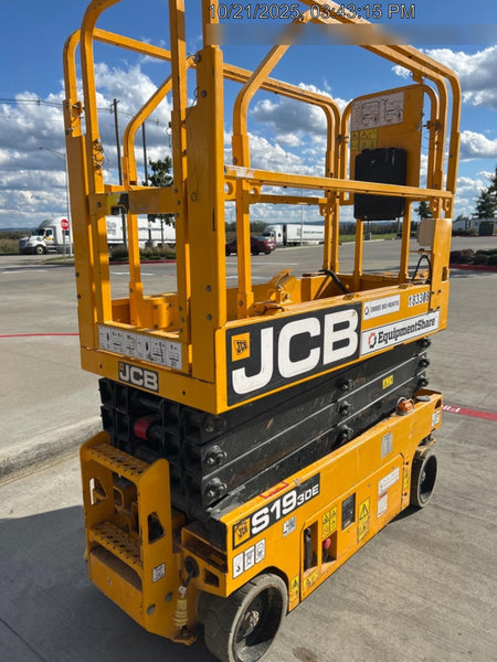 2021 JCB S1930E