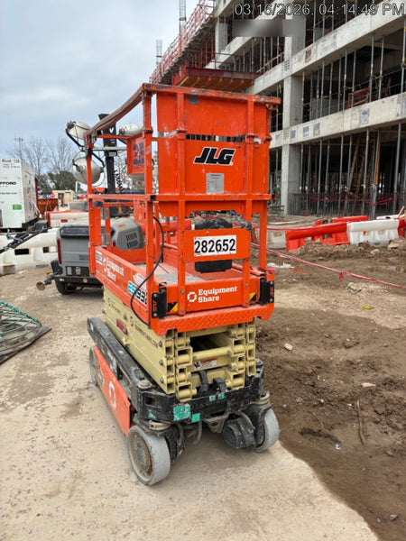 2022 JLG ES1932