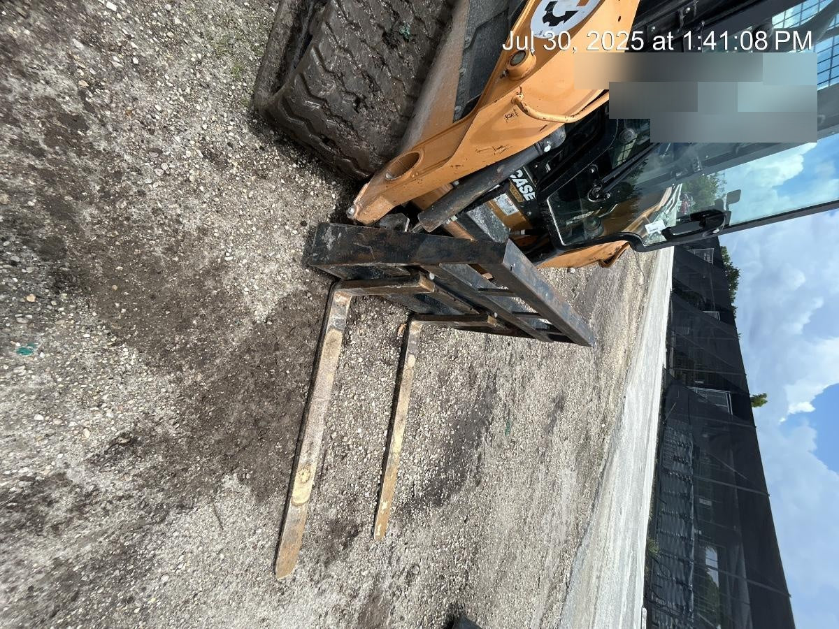 2022 ARROW MATERIAL HANDLING 48" Pallet Forks - Arrow