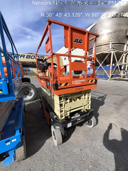 2022 JLG ES3246