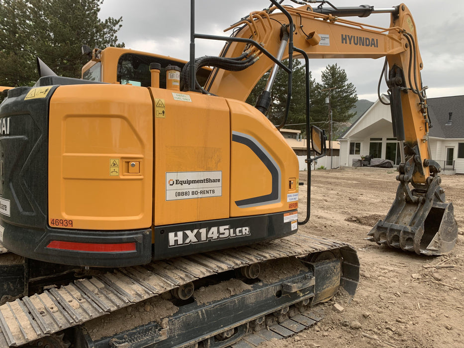 2017 HYUNDAI HX145LCR