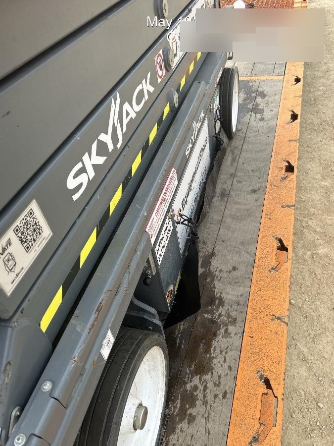 2023 SKYJACK SJ3226