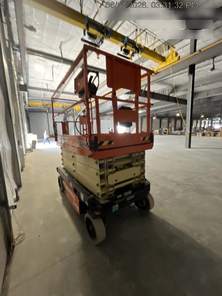 2022 JLG R3246
