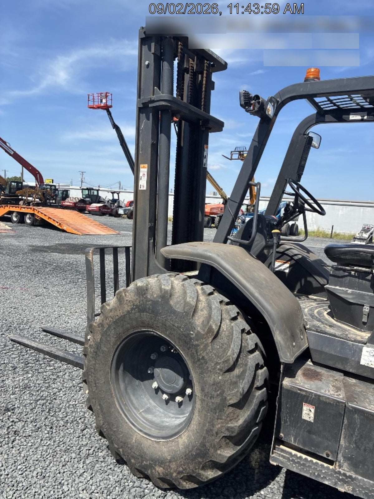 2023 CASE 588H