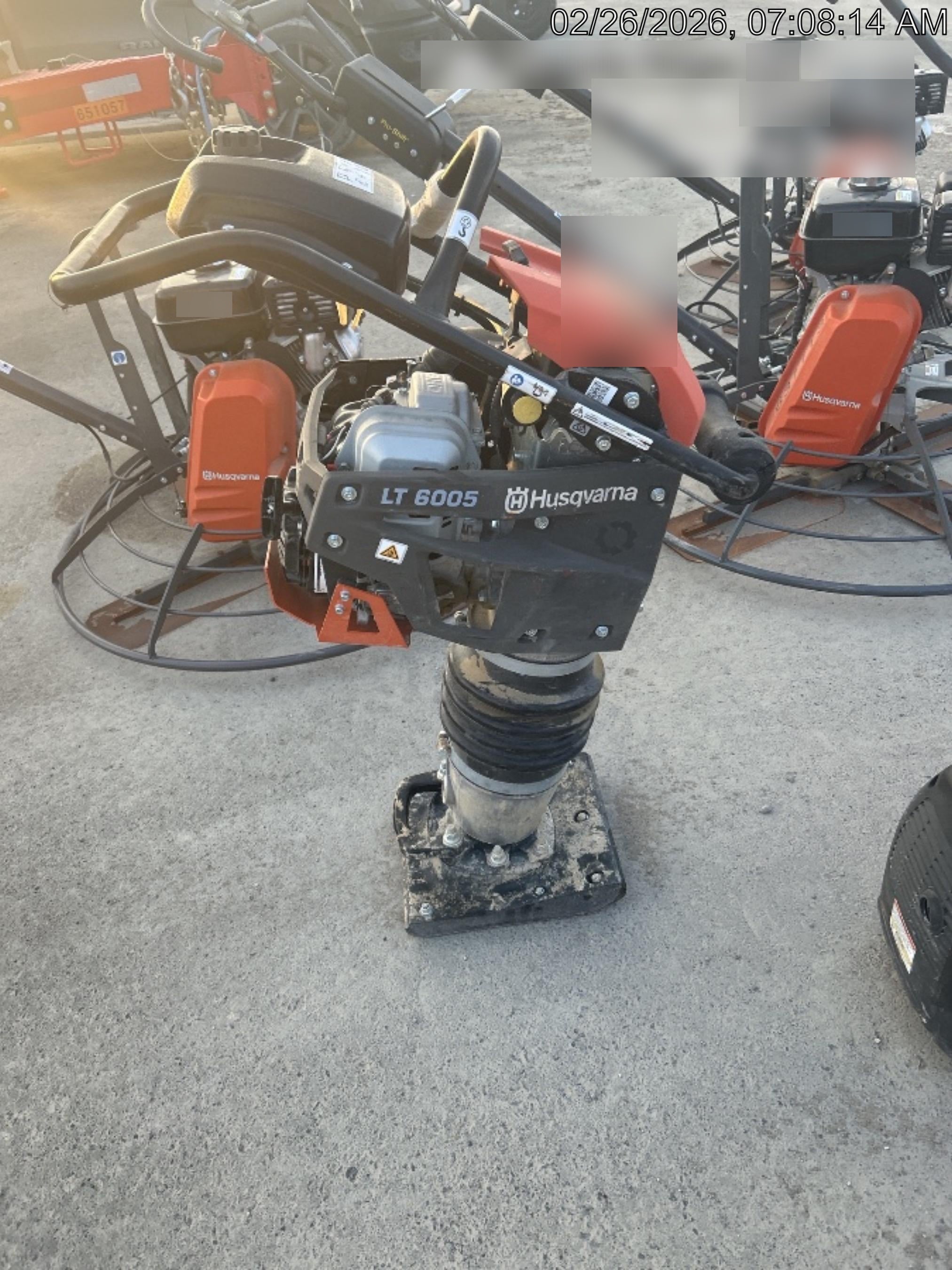 2025 HUSQVARNA LT6005