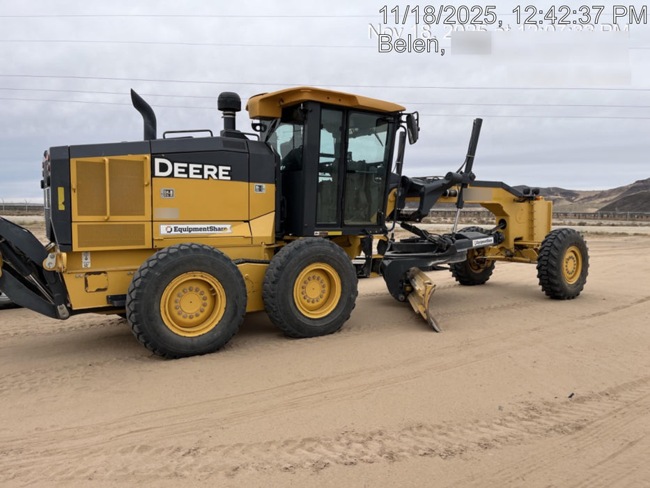 2019 JOHN DEERE 672G