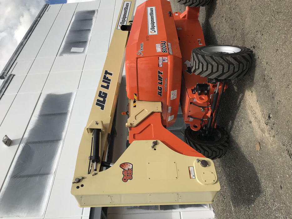 2020 JLG 800AJ