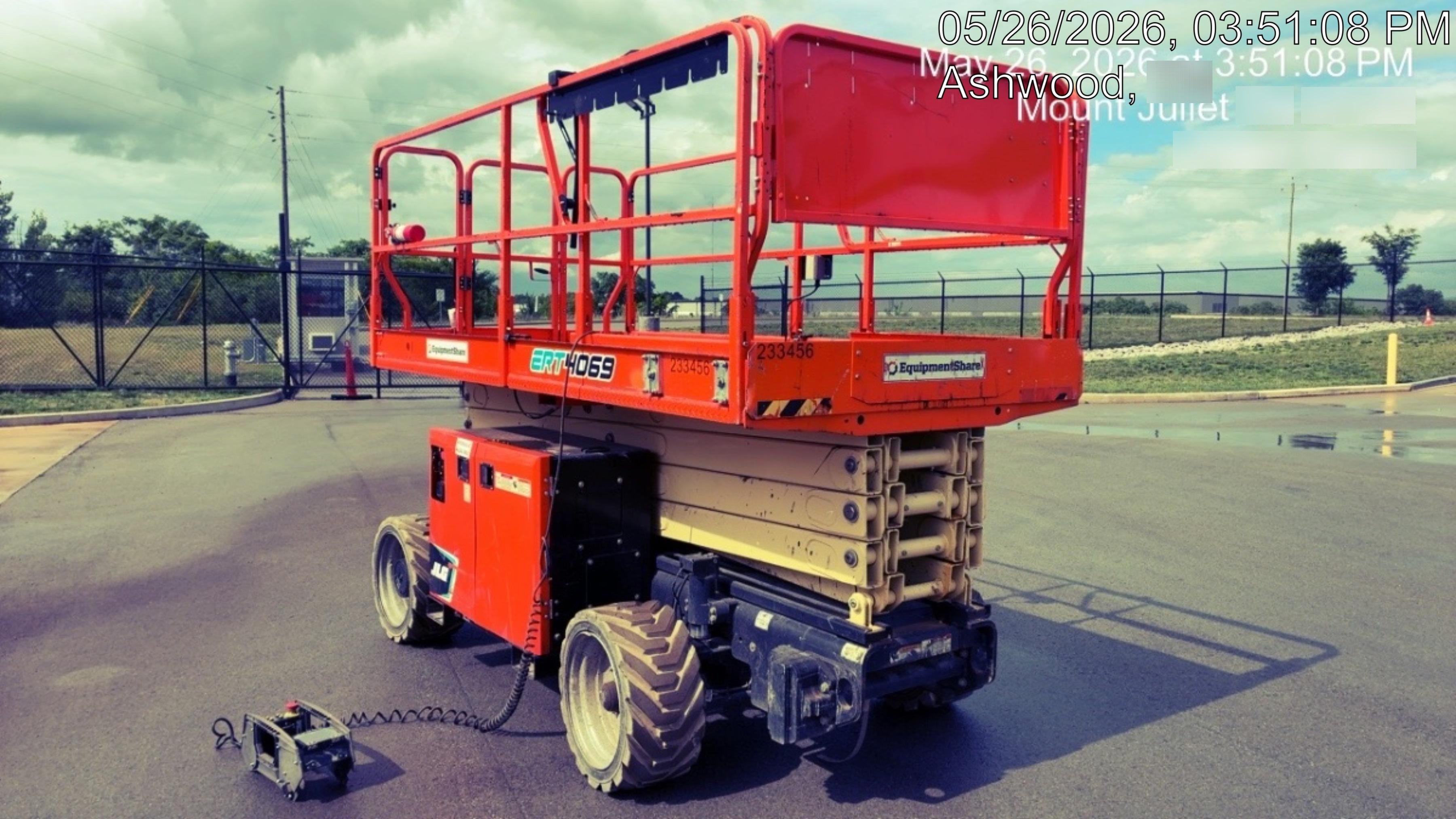 2022 JLG ERT4069