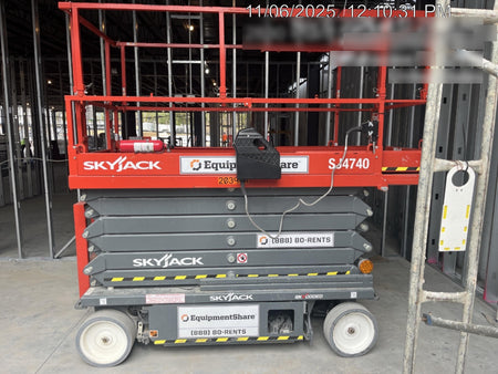 2022 SKYJACK SJ4740