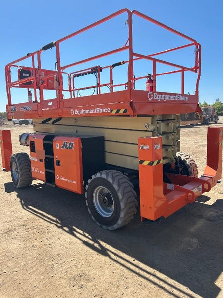 2023 JLG RT4394