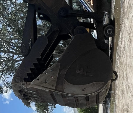 2018 WERK-BRAU 36" Bucket, 15K-19K Excavator - Werk-Brau