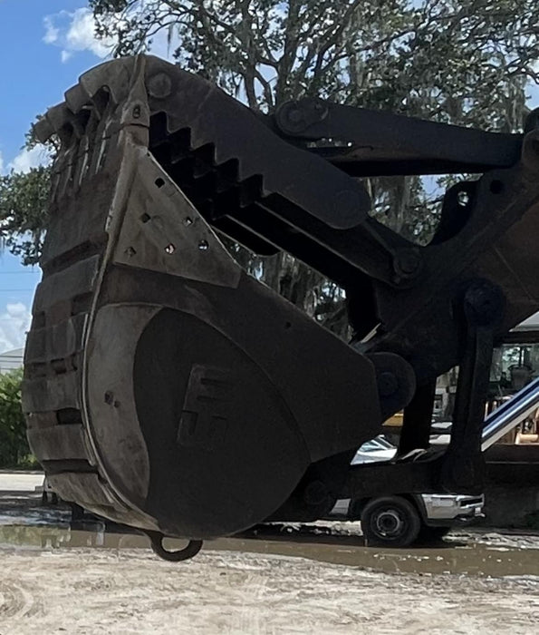 2018 WERK-BRAU 36" Bucket, 15K-19K Excavator - Werk-Brau