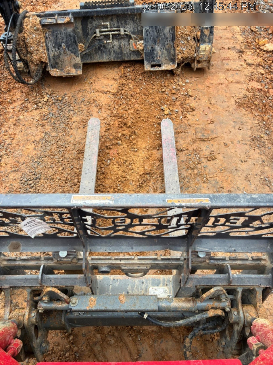 2022 PALADIN 48" Pallet Forks - Paladin