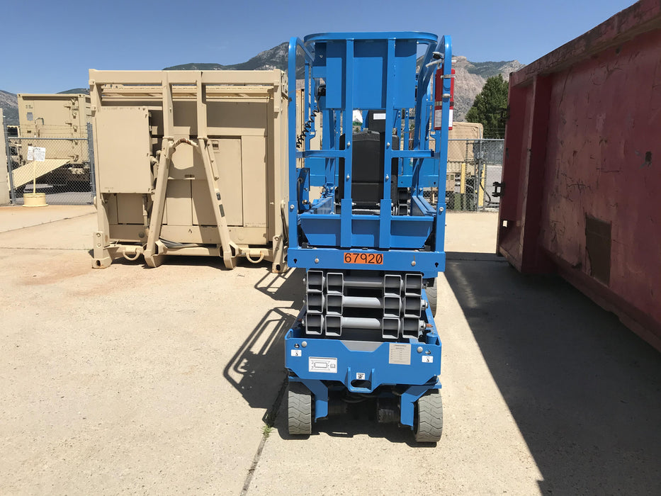 2020 Genie GS-1930 Fixed rails with chain entry gate - Pre A92.20