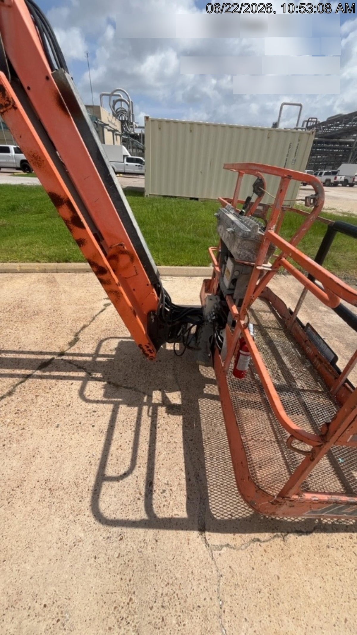 2020 JLG 800AJ