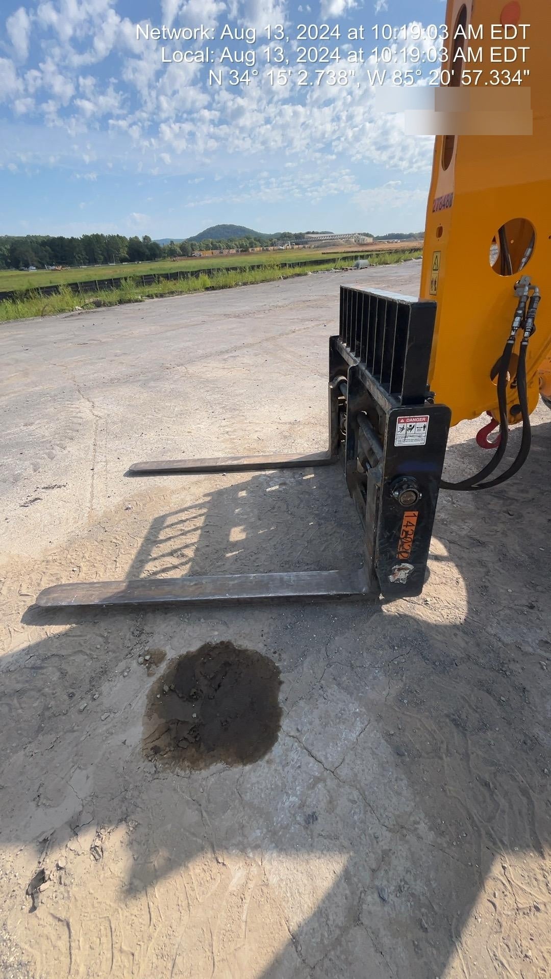2021 JCB F7377