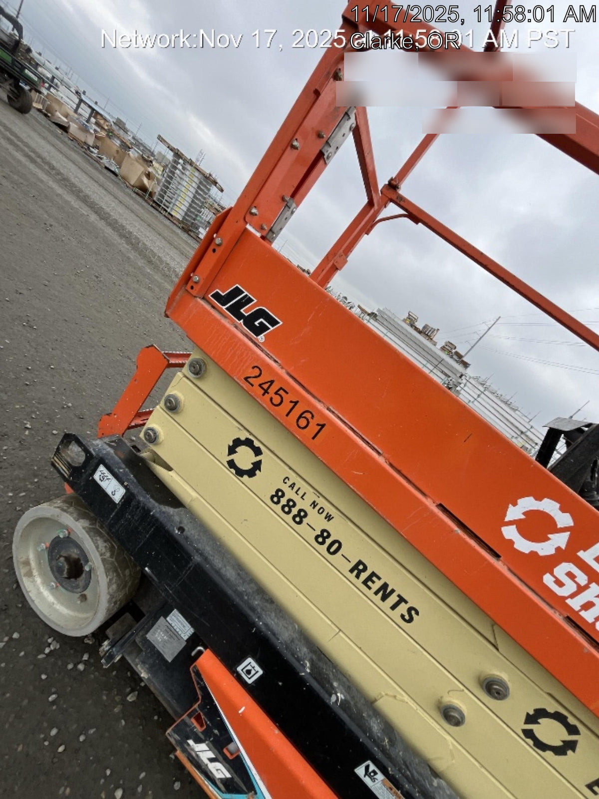2022 JLG ES2632