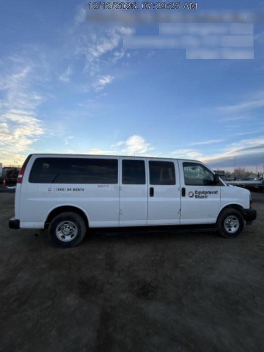 2024 CHEVROLET Express Van - Rental