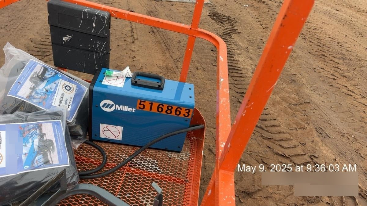 2025 MILLER ELECTRIC CST-282