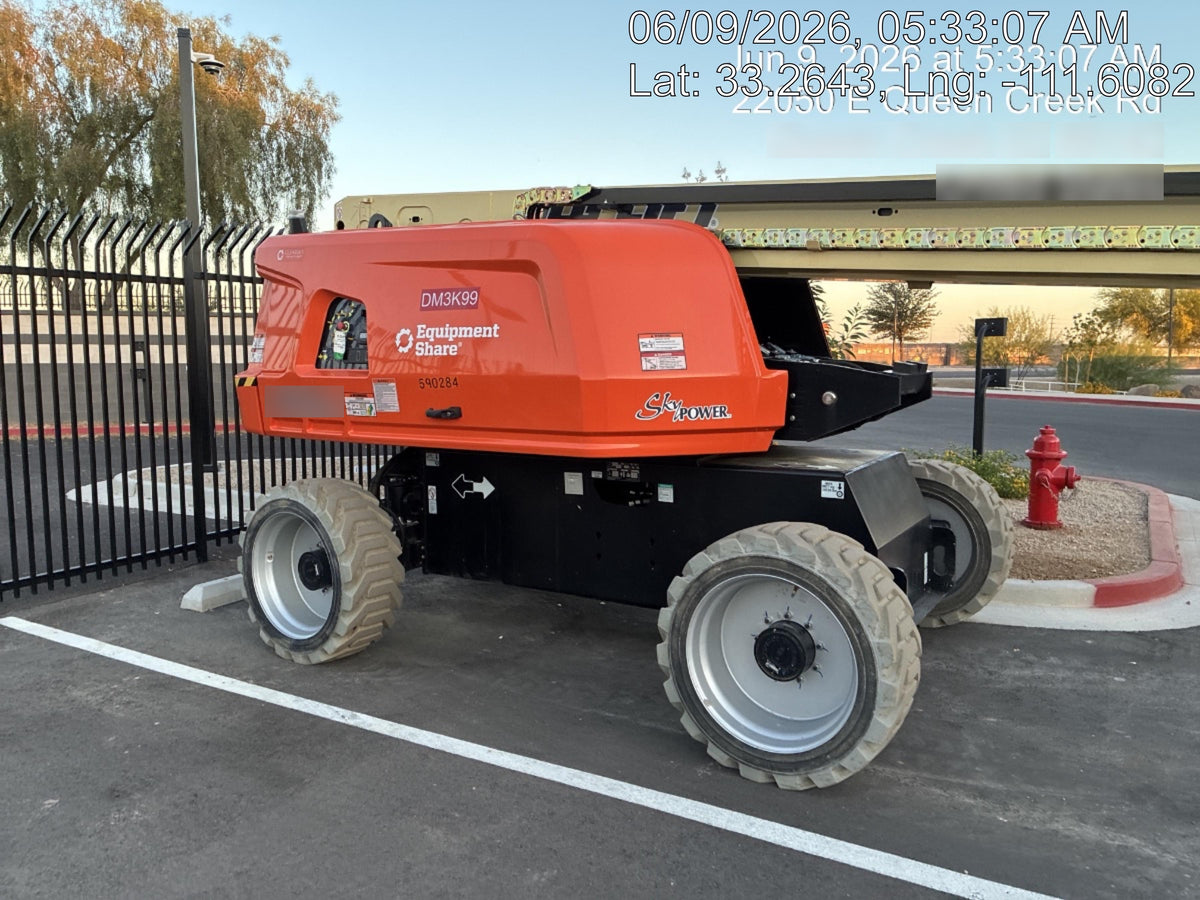 2025 JLG 660SJ