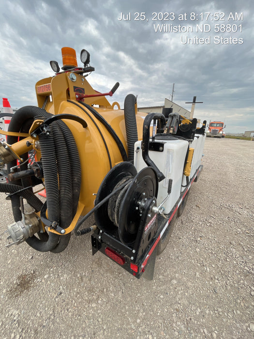 2023 Vac-Tron LP573XDT T4 Koehler Diesel Engine, 500 Gallon Debris Tank, x2 100 Gallon Water Tanks