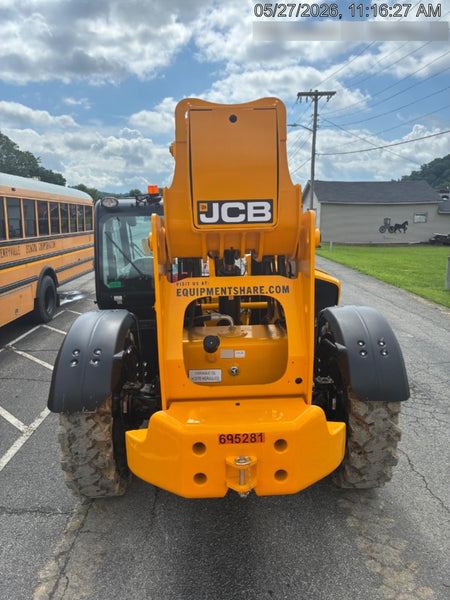 2026 JCB 512-56