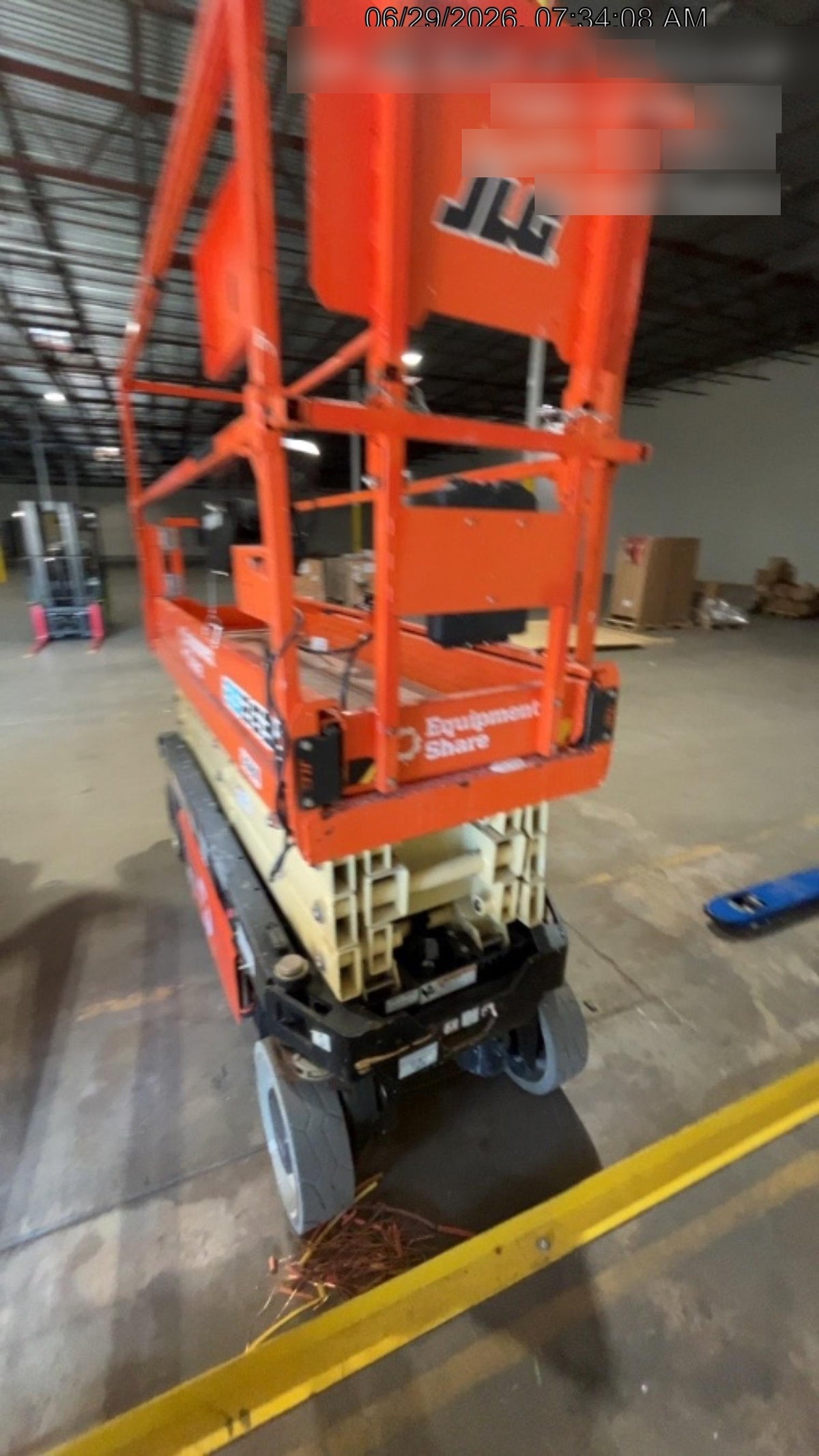 2022 JLG ES2632