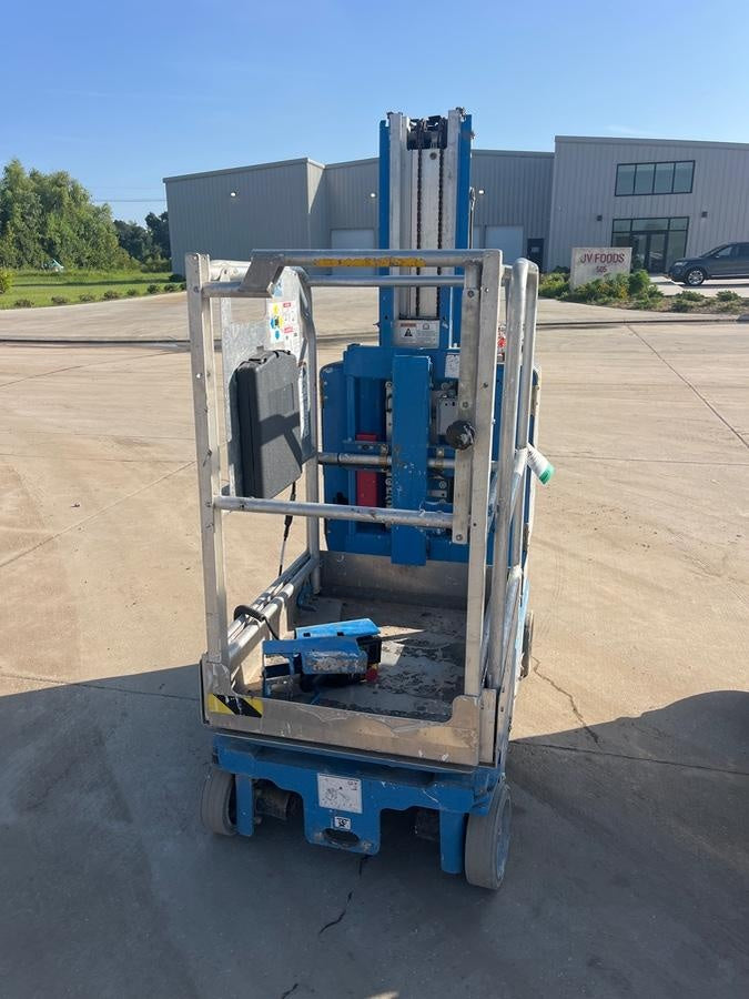2021 GENIE GR-20